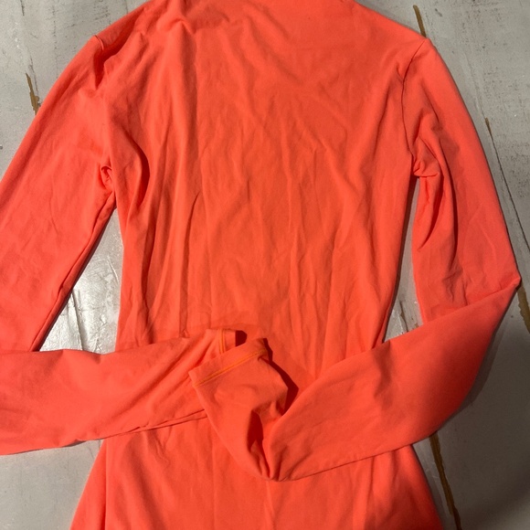 Skims neon orange shirt - Picture 1 of 2